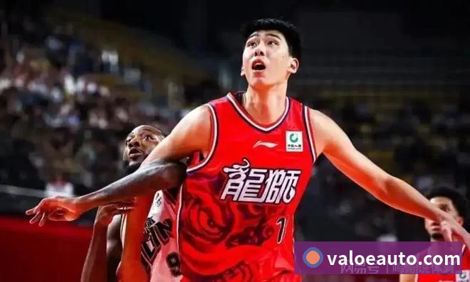 8868体育父亲社媒谈内马尔：继续踢足球吧，用上帝赐你的天赋继续让人着迷